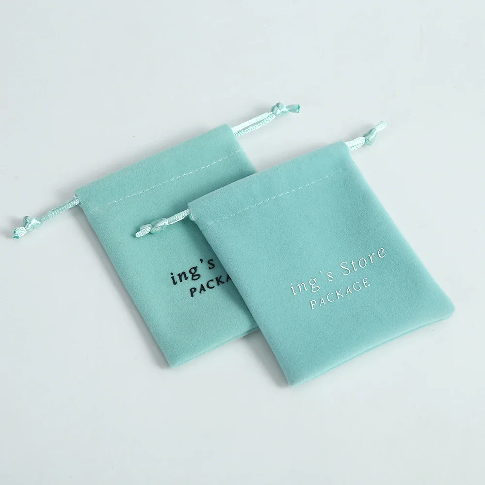 50Pcs/Lot Green Thick Velvet Jewelry Pouch for Wedding Party Custom Logo Storange Organzer Christmas Party Gift Bag for Rings
50Pcs/Lot Green Thick Velvet Jewelry Pouch for Wedding Party Custom Logo Storange Organzer Christmas Party Gift Bag for Rings