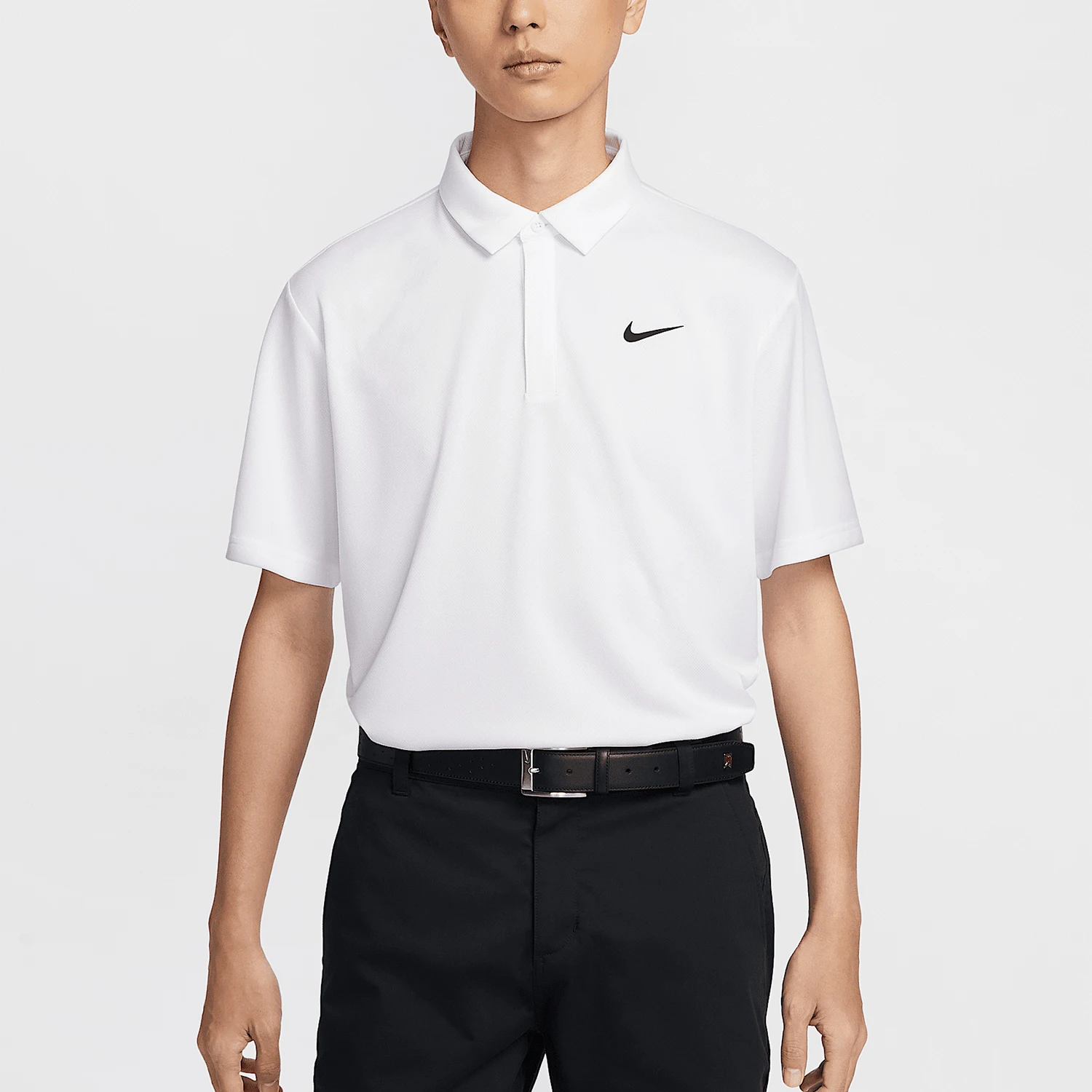 Nike Authentic New Men's Breathable Knit Simple Turn-Down Collar POLO Shirt FZ7476-100
Nike Authentic New Men's Breathable Knit Simple Turn-Down Collar POLO Shirt FZ7476-100
