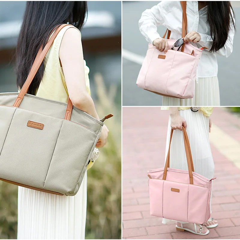 New Women's Commuter Tote Bag Digital Laptop Bag Large Capacity Storage Portable
New Women's Commuter Tote Bag Digital Laptop Bag Large Capacity Storage Portable