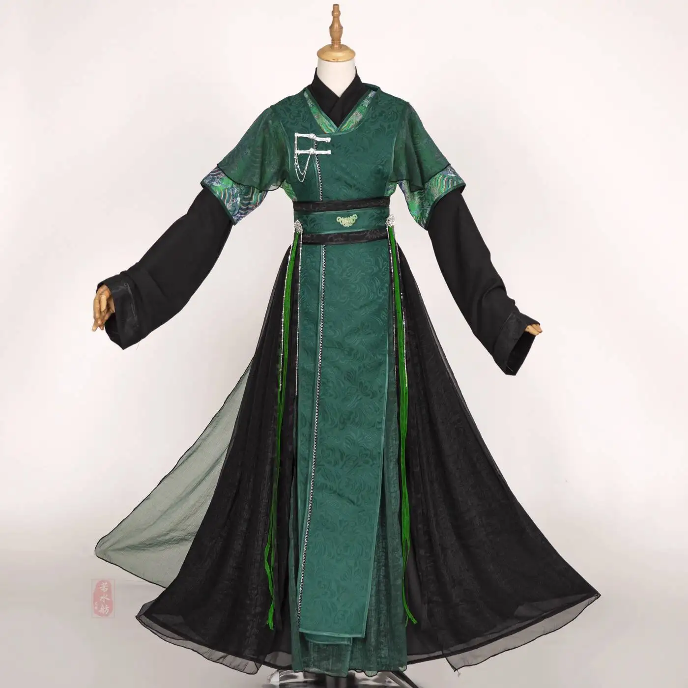 If Water Boat Dark Green Ancient Costume Strong Costume Xiake Young Master Men's Costume Qi Rongfeng Little Mirror Wang He Xuan
If Water Boat Dark Green Ancient Costume Strong Costume Xiake Young Master Men's Costume Qi Rongfeng Little Mirror Wang He Xuan