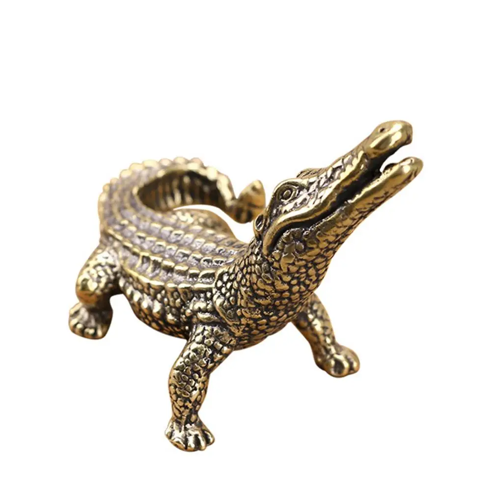Brass Ornaments Golden Animal Statue Desktop Adornment Simulation Hand Painted Lines Smooth Shape Classical
Brass Ornaments Golden Animal Statue Desktop Adornment Simulation Hand Painted Lines Smooth Shape Classical