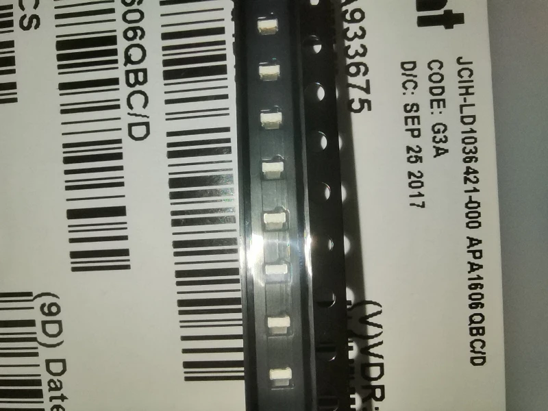 50 шт./APA1606QBC/D 0603 Боковой синий свет, светодиодный индикатор подсветки
50 шт./APA1606QBC/D 0603 Боковой синий свет, светодиодный индикатор подсветки