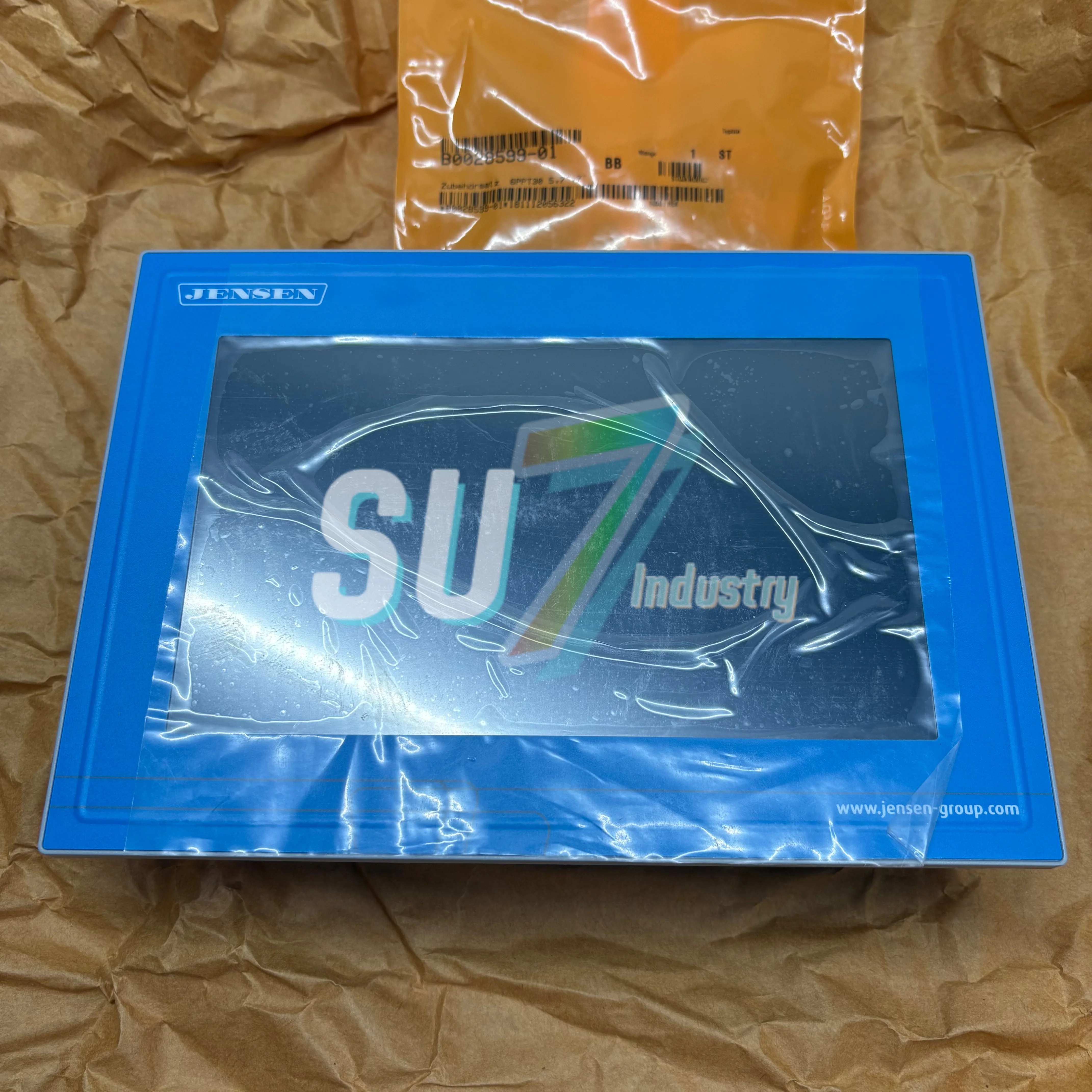 Сенсорный экран 6PPT30.0702-20F005, новый, оригинал
Сенсорный экран 6PPT30.0702-20F005, новый, оригинал