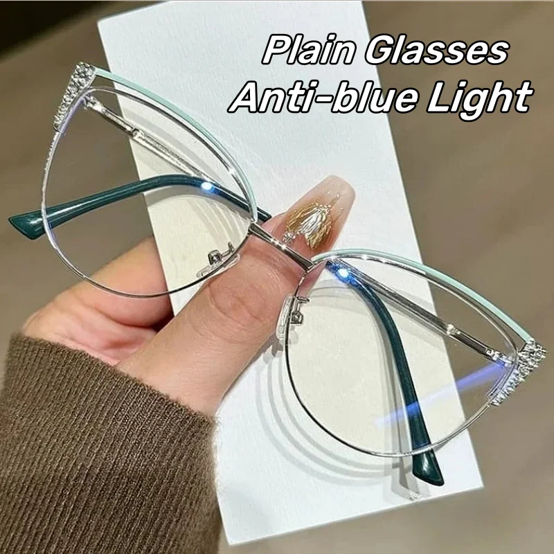 Men's and Women's Fashion Cat-Eye Flat Glasses Metal Frame with Diamonds Luxury Brand Designer Anti-Blue Light Glasses 
Men's and Women's Fashion Cat-Eye Flat Glasses Metal Frame with Diamonds Luxury Brand Designer Anti-Blue Light Glasses