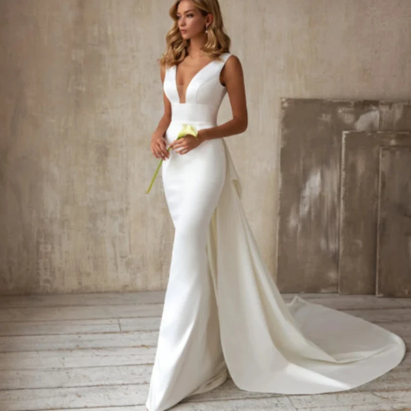 Women Dress White Wedding Sexy V Neck Sleeveless High Waist Evening Long Dresses Party Gown Vestidos Slim Elegant Maxi
Women Dress White Wedding Sexy V Neck Sleeveless High Waist Evening Long Dresses Party Gown Vestidos Slim Elegant Maxi