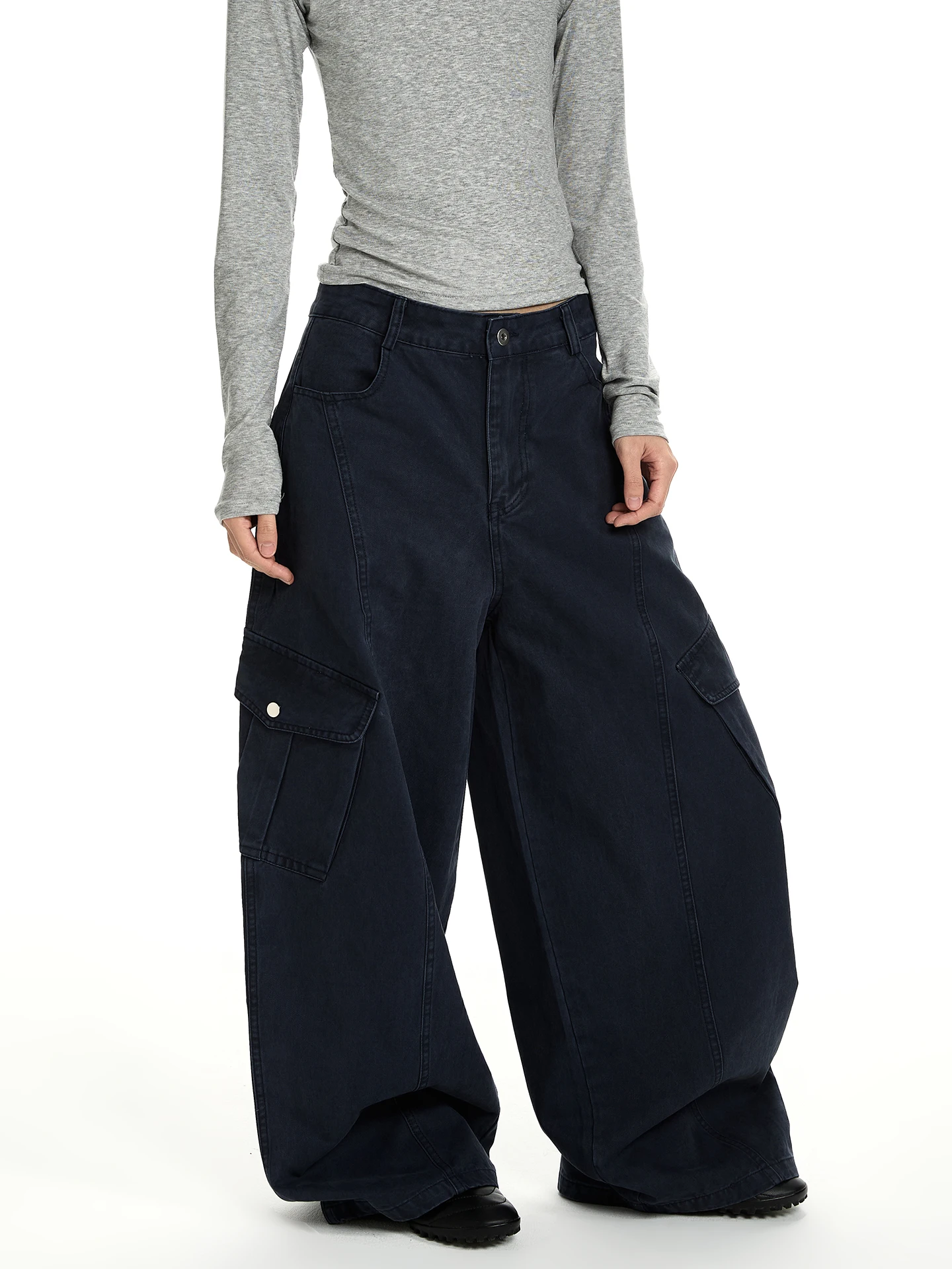 American Sle Vintage Waed Design Loose Work Pants Casual Wide Leg Long Trousers for Men Comfortable Cotton Straight Cut
American Sle Vintage Waed Design Loose Work Pants Casual Wide Leg Long Trousers for Men Comfortable Cotton Straight Cut