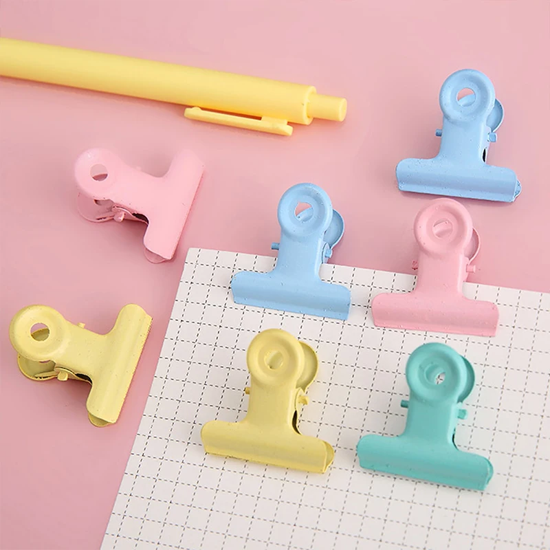 5PCS/Set Multiple Colors Vintage Metal Paper Clip Binder Clips Grip Clamps Ticket Paper Document Office School Stationery
5PCS/Set Multiple Colors Vintage Metal Paper Clip Binder Clips Grip Clamps Ticket Paper Document Office School Stationery