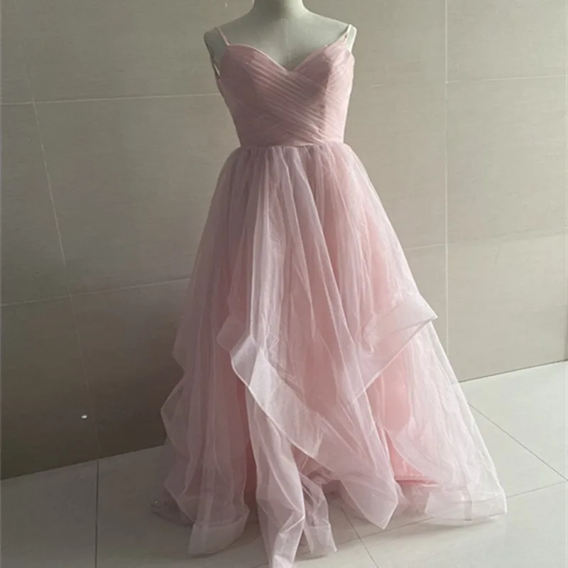 Sexy Spaghetti Strap Evening Dress 2023 New Fashion V-neck Backless Long Dress Bling Shining Prom Dresses Custom Made Vestido
Sexy Spaghetti Strap Evening Dress 2023 New Fashion V-neck Backless Long Dress Bling Shining Prom Dresses Custom Made Vestido