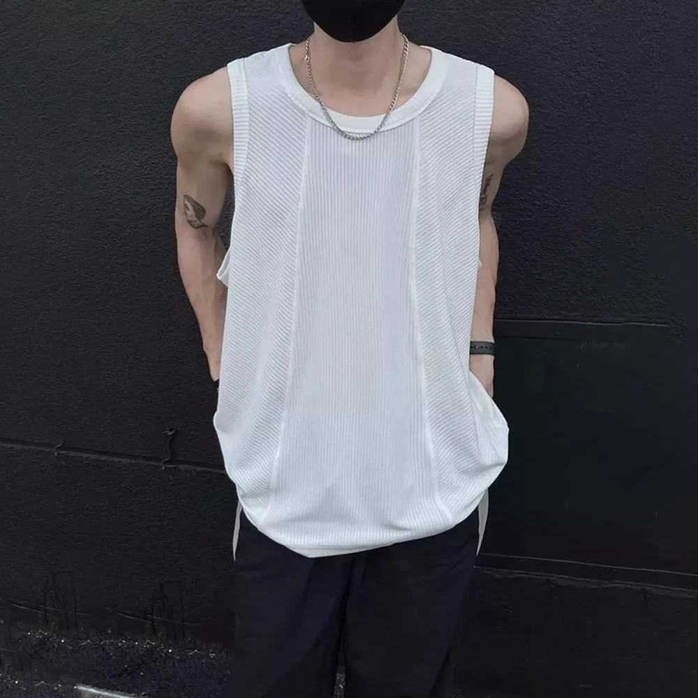 Summer New Men's Solid Color Sleeveless Sports Gym Vest American Fashion Trend Street Casual Loose Breathable 2025 Men's Tops
Summer New Men's Solid Color Sleeveless Sports Gym Vest American Fashion Trend Street Casual Loose Breathable 2025 Men's Tops