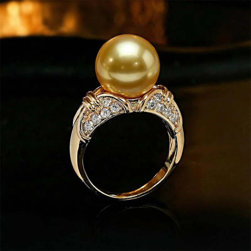Light Luxury Fashion Three Tone Ring for Women High-end Temperament Faux Pearl Band Ring Exquisite Daily Party Jewelry Gift
Light Luxury Fashion Three Tone Ring for Women High-end Temperament Faux Pearl Band Ring Exquisite Daily Party Jewelry Gift