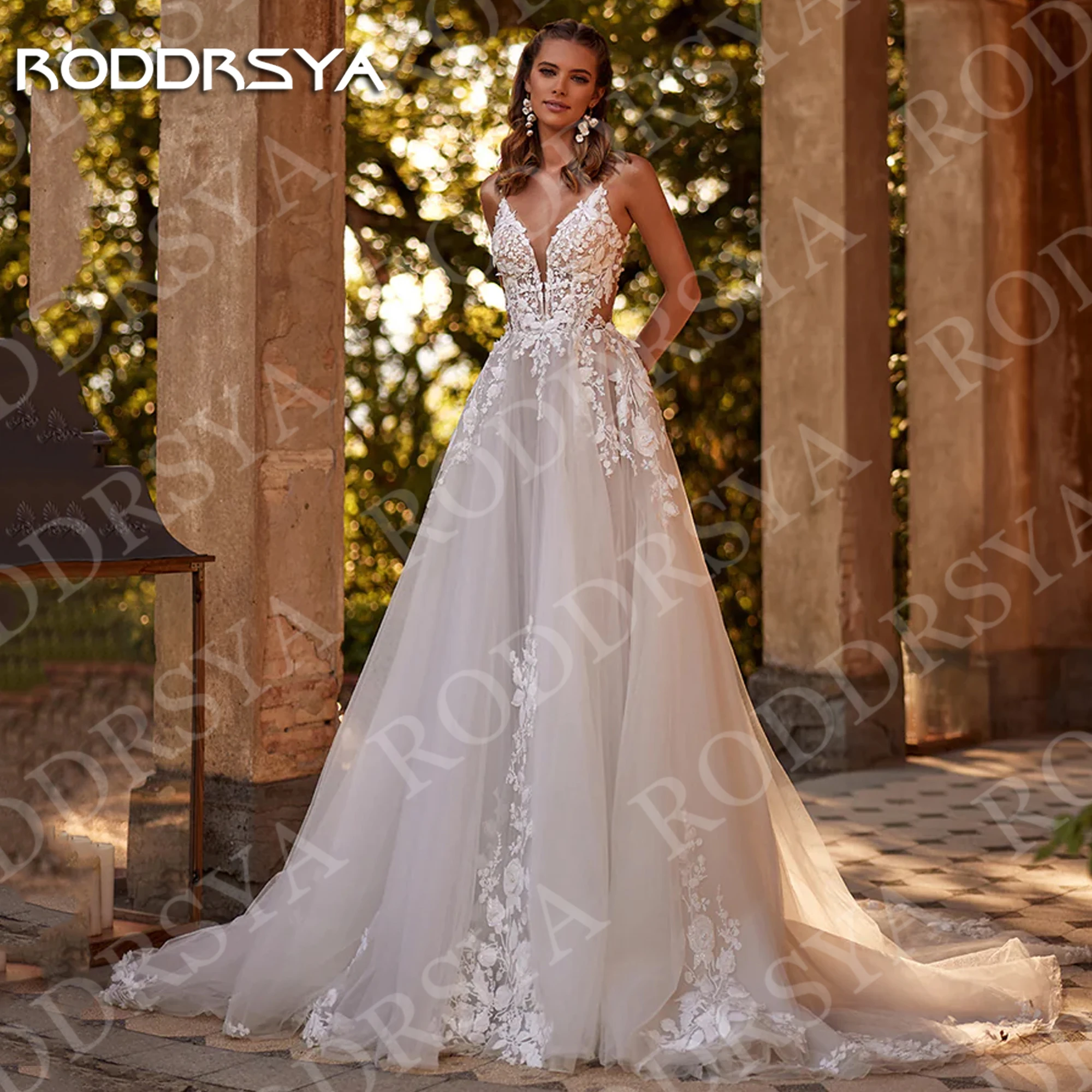 RODDRSYA Gorgeous Spaghetti Strap Wedding Dress Deep V Neck robe de mariée 2025 Lace Long A Line Bridal Gown Big Day Customized
RODDRSYA Gorgeous Spaghetti Strap Wedding Dress Deep V Neck robe de mariée 2025 Lace Long A Line Bridal Gown Big Day Customized