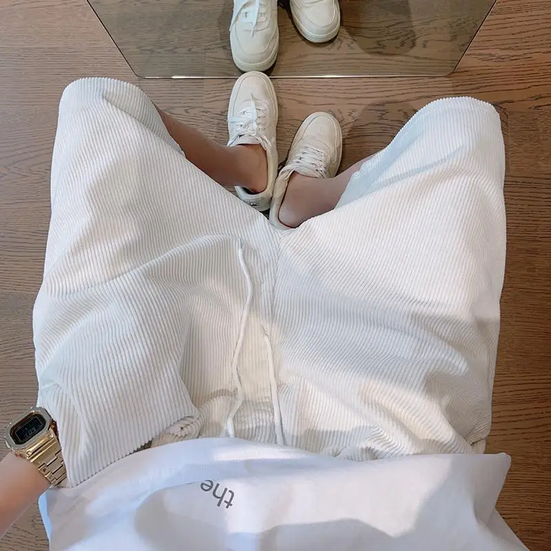 Large Size 300 Pou Retro Waed orts ex Summer Casual Loose Sports Versatile Five-Quarter Pants Breathable Thin Mate...
Large Size 300 Pou Retro Waed orts ex Summer Casual Loose Sports Versatile Five-Quarter Pants Breathable Thin Mate...