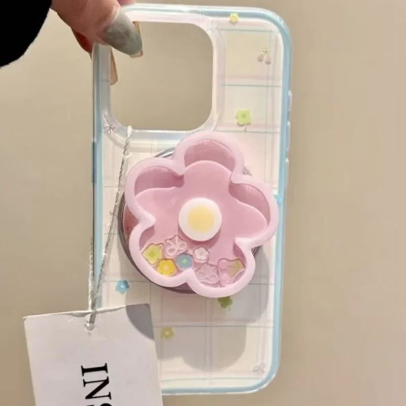 Милый мультяшный зыбучий песок встряхивающий цветок для Magsafe Griptok, держатель для телефона, подставка для кольца на палец, поддержка IPhone 17, кронштейн для девочек
Милый мультяшный зыбучий песок встряхивающий цветок для Magsafe Griptok, держатель для телефона, подставка для кольца на палец, поддержка IPhone 17, кронштейн для девочек
