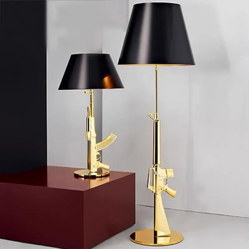 Luxury Table Lamp AK47 Gun Design Desk Decor Lighting LED Corner Floor Lamp Creative Metal Bedside Reading Night Light
Luxury Table Lamp AK47 Gun Design Desk Decor Lighting LED Corner Floor Lamp Creative Metal Bedside Reading Night Light