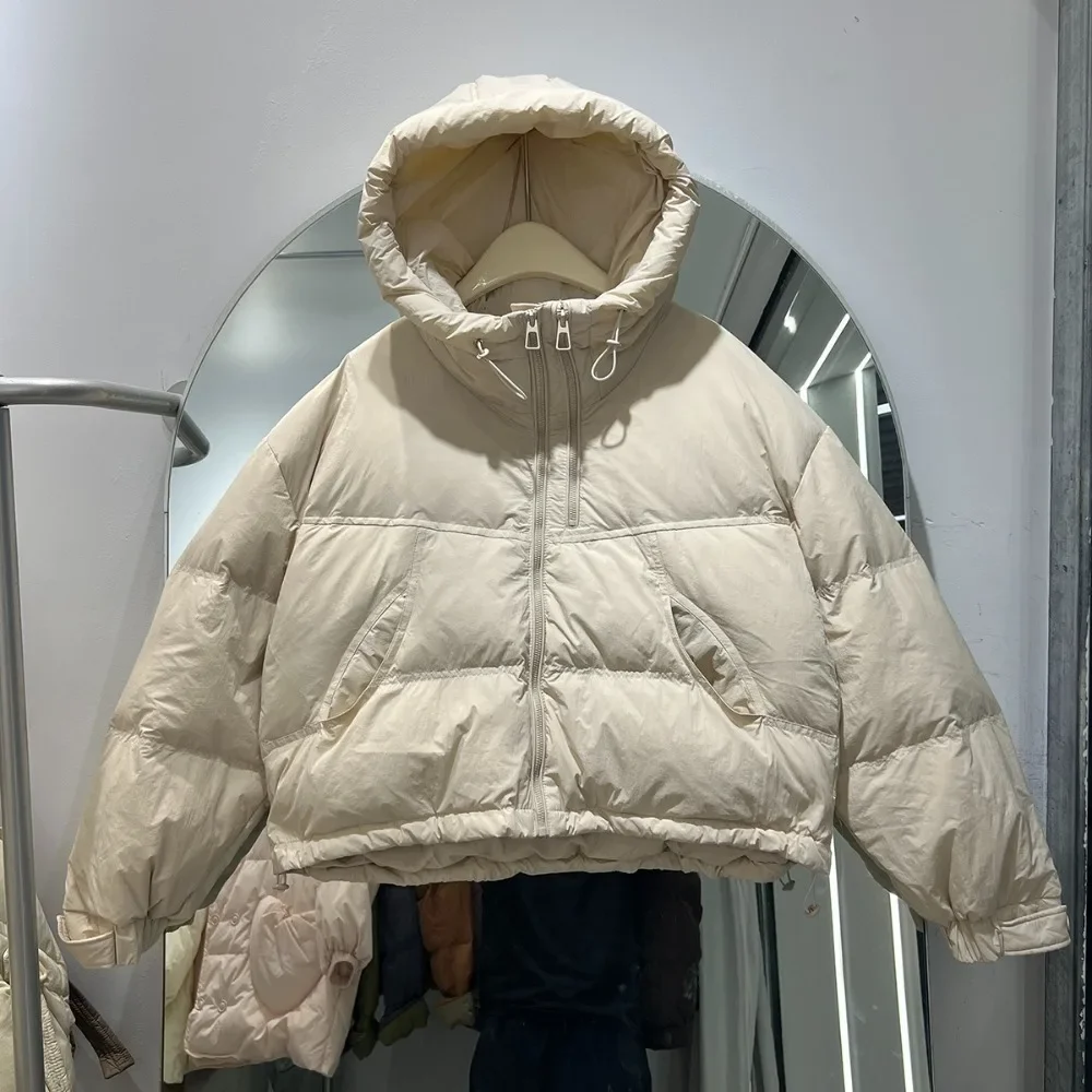 CXFS 2025 Новая зимняя куртка женская белая куртка на утином пуху короткая куртка-пуховик с капюшоном женская модная теплая одежда для поездок на работу женская одежда
CXFS 2025 Новая зимняя куртка женская белая куртка на утином пуху короткая куртка-пуховик с капюшоном женская модная теплая одежда для поездок на работу женская одежда