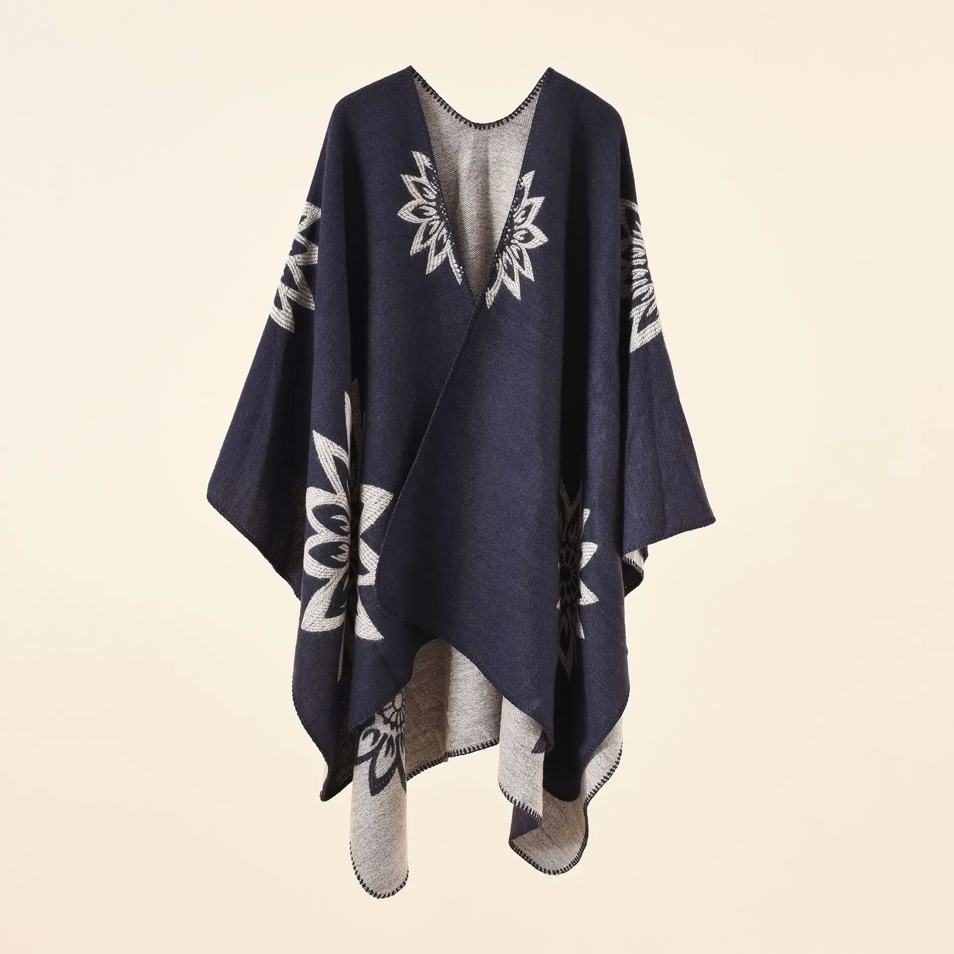 2024 Autumn Winter New printing Cardigan Imitation Cashmere Warm Casual Women Shawl Poncho Capes Lady Coat Navy
2024 Autumn Winter New printing Cardigan Imitation Cashmere Warm Casual Women Shawl Poncho Capes Lady Coat Navy