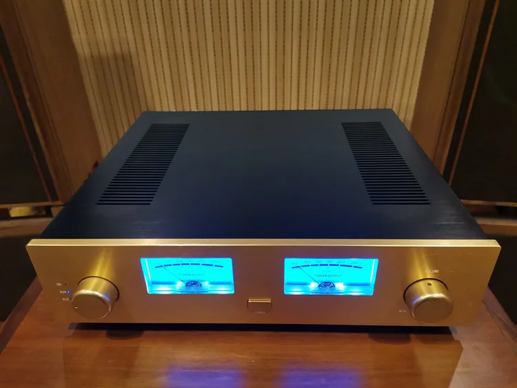 latest Hetian Shigeru tube front stage tube amplifier front stage J ECC83S*2/ECC82*2 RCA XLR balanced input and output
latest Hetian Shigeru tube front stage tube amplifier front stage J ECC83S*2/ECC82*2 RCA XLR balanced input and output