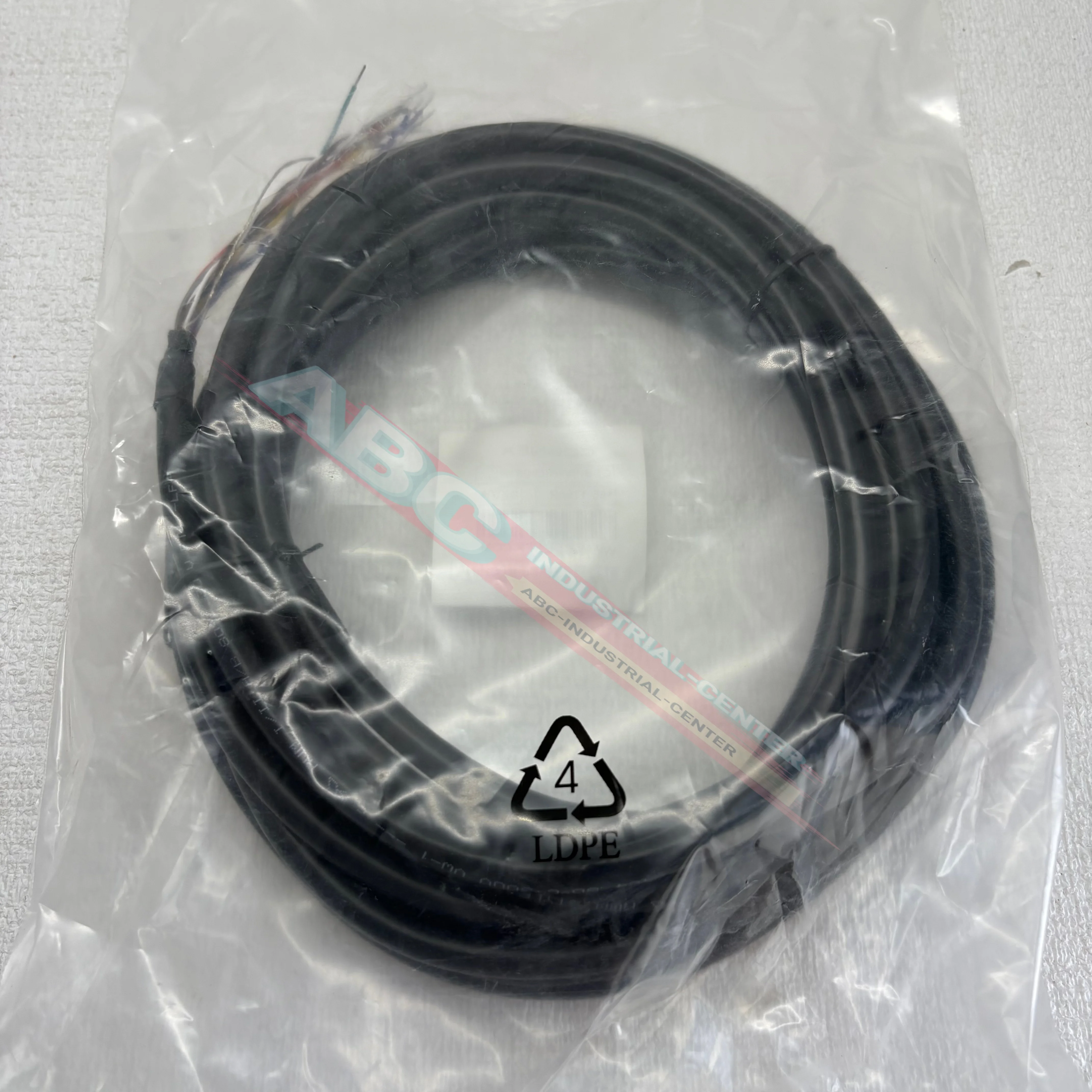 Camera data CCB-PWRIO-05 cable New original
Camera data CCB-PWRIO-05 cable New original