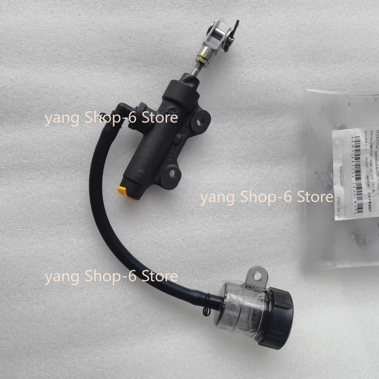 Motorcycle Parts XiHu Rear Brake Main Pump Oil Pot For CFMOTO 800NK CF800NK CF MOTO NK800
Motorcycle Parts XiHu Rear Brake Main Pump Oil Pot For CFMOTO 800NK CF800NK CF MOTO NK800