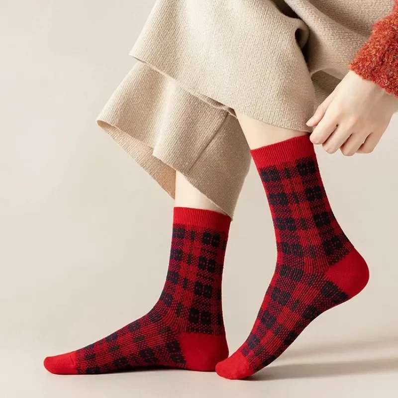 Red Socks Women Stockings Chinese Style Mid Tube Socks Christmas Party Stockings Holiday Stockings Keep Warm Socks
Red Socks Women Stockings Chinese Style Mid Tube Socks Christmas Party Stockings Holiday Stockings Keep Warm Socks