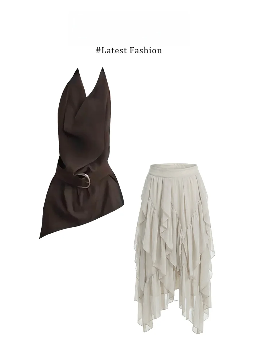 Loose Fit Casual Style Parkyeon Hanging Neck Vest And Skirt Set Summer Fashion Collection Women's Premium Ensemble
Loose Fit Casual Style Parkyeon Hanging Neck Vest And Skirt Set Summer Fashion Collection Women's Premium Ensemble