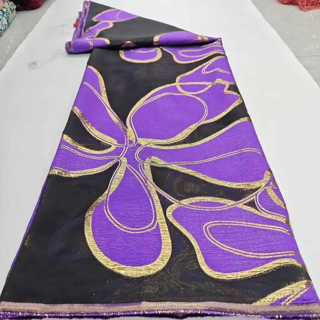 New Arrive African Lace Fabric Polyester Brocade Lace Fabric Jacquard Organza Fabric for Wedding Evening Dresses 5yards AH513
New Arrive African Lace Fabric Polyester Brocade Lace Fabric Jacquard Organza Fabric for Wedding Evening Dresses 5yards AH513