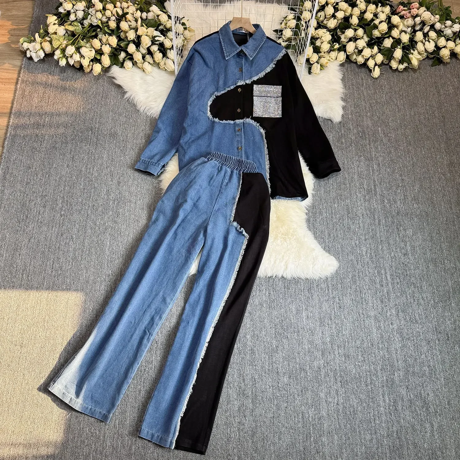 Hong Kong-style Retro Casual Spell Color Two-piece Set, Women's Spring Autumn Denim Patchwork Shirt High-waisted Wide-leg Pants
Hong Kong-style Retro Casual Spell Color Two-piece Set, Women's Spring Autumn Denim Patchwork Shirt High-waisted Wide-leg Pants