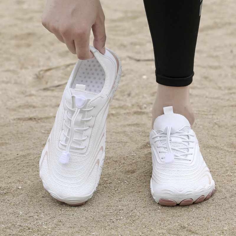 Unisex White Water Shoes Lightweight Quick Dry Aqua Sneakers Non-slip for Beach Swimming Yoga Hiking River Trekking
Unisex White Water Shoes Lightweight Quick Dry Aqua Sneakers Non-slip for Beach Swimming Yoga Hiking River Trekking
