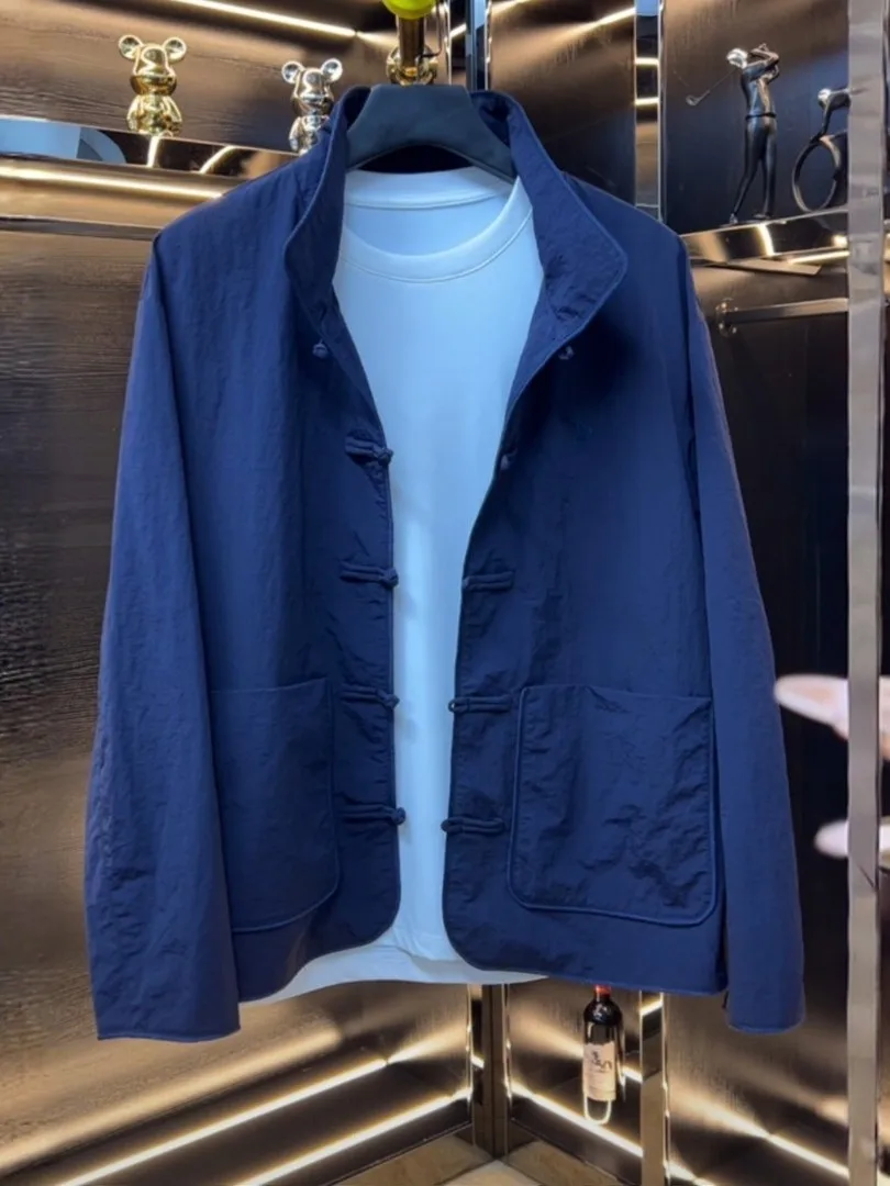 Новая повседневная мужская куртка в китайском стиле, универсальная верхняя одежда свободного кроя, осень 2021, модная верхняя одежда, длинная теплая теплая одежда
Новая повседневная мужская куртка в китайском стиле, универсальная верхняя одежда свободного кроя, осень 2021, модная верхняя одежда, длинная теплая теплая одежда