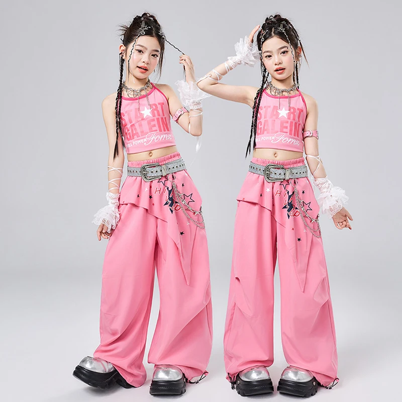Jazz Dance Costume 2026 Kid Pink Performance Stage Outfit Girl Tank Top Loose Trousers Kpop Show Fashion Clothes Streetwear 3695
Jazz Dance Costume 2026 Kid Pink Performance Stage Outfit Girl Tank Top Loose Trousers Kpop Show Fashion Clothes Streetwear 3695