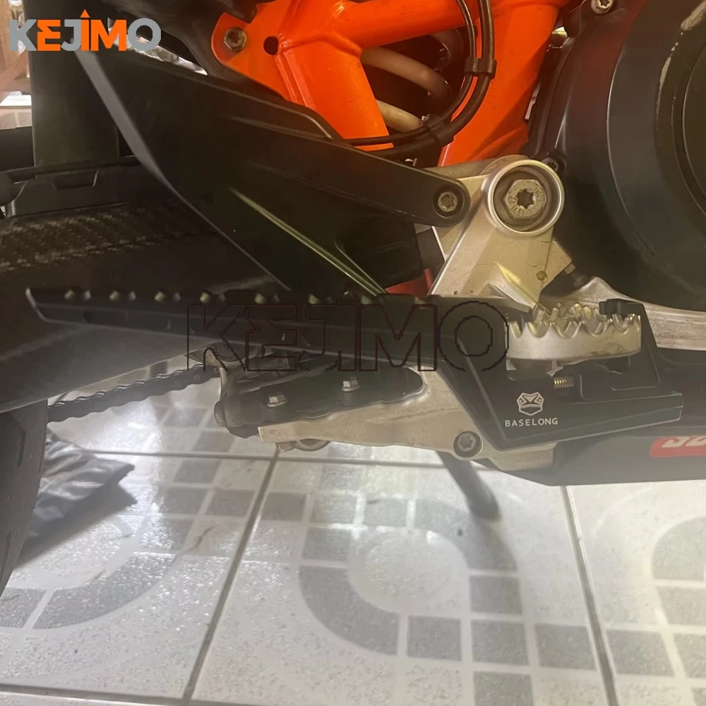 FOR KTM 125 250 300 350 450 500 SX-F XC-F XC-W EXC-F SX XC Passenger Foot Peg Extensions Accessories Extended Footpegs Off-Road
FOR KTM 125 250 300 350 450 500 SX-F XC-F XC-W EXC-F SX XC Passenger Foot Peg Extensions Accessories Extended Footpegs Off-Road