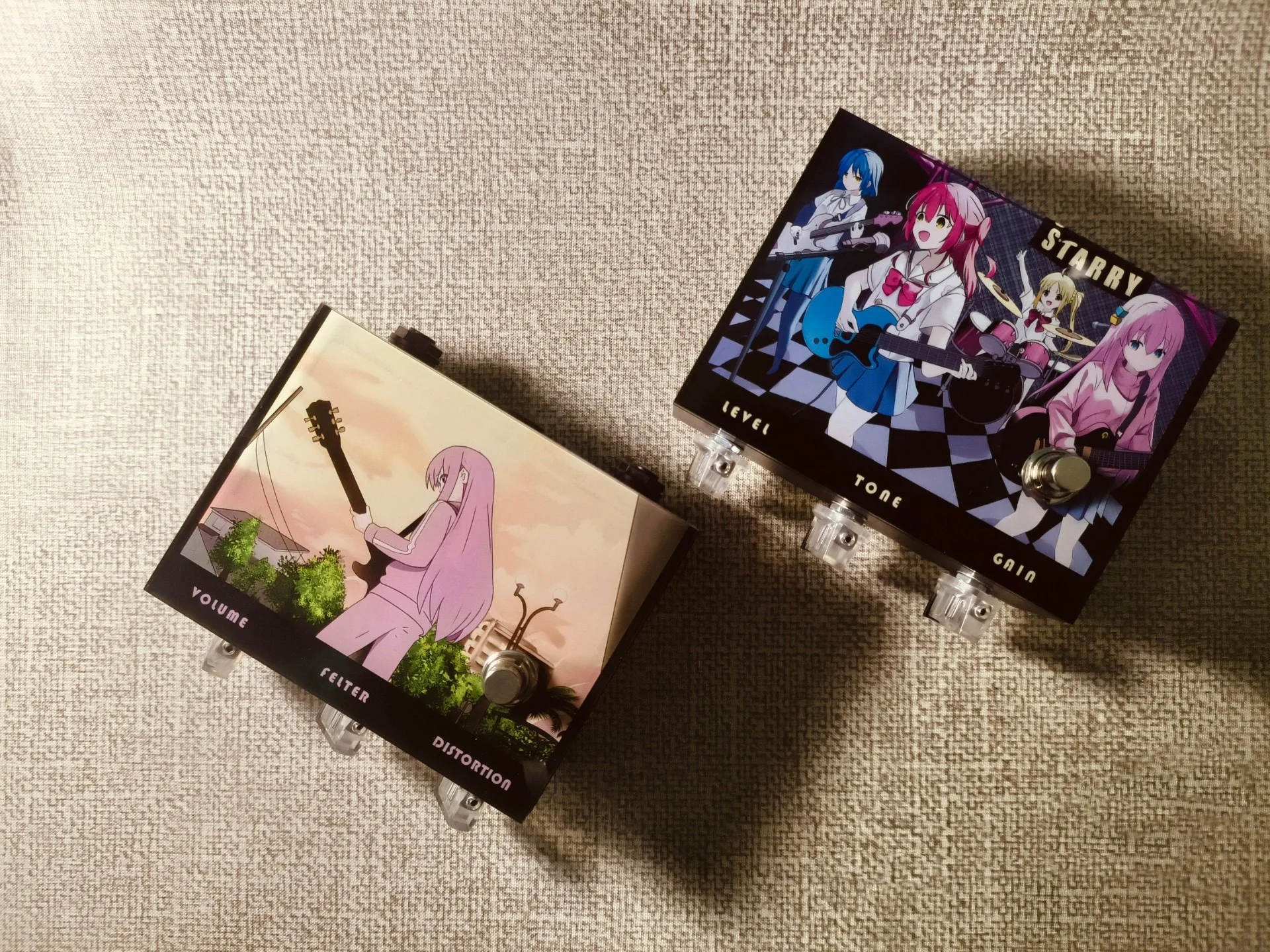 LILT Guitar Effects Solitary Rock Series, a complete set of handmade single pieces, totaling two pieces (sold as a set, priced a
LILT Guitar Effects Solitary Rock Series, a complete set of handmade single pieces, totaling two pieces (sold as a set, priced a