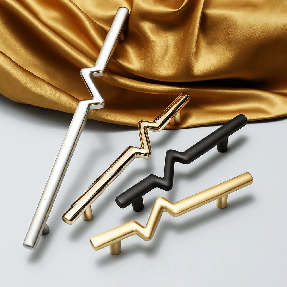 2pcs Modern Zinc Alloy Door Handles Simple Drawer and Cabinet Retro Cabinet Handles Vintage Furniture Hardware Drawer Knobs
2pcs Modern Zinc Alloy Door Handles Simple Drawer and Cabinet Retro Cabinet Handles Vintage Furniture Hardware Drawer Knobs