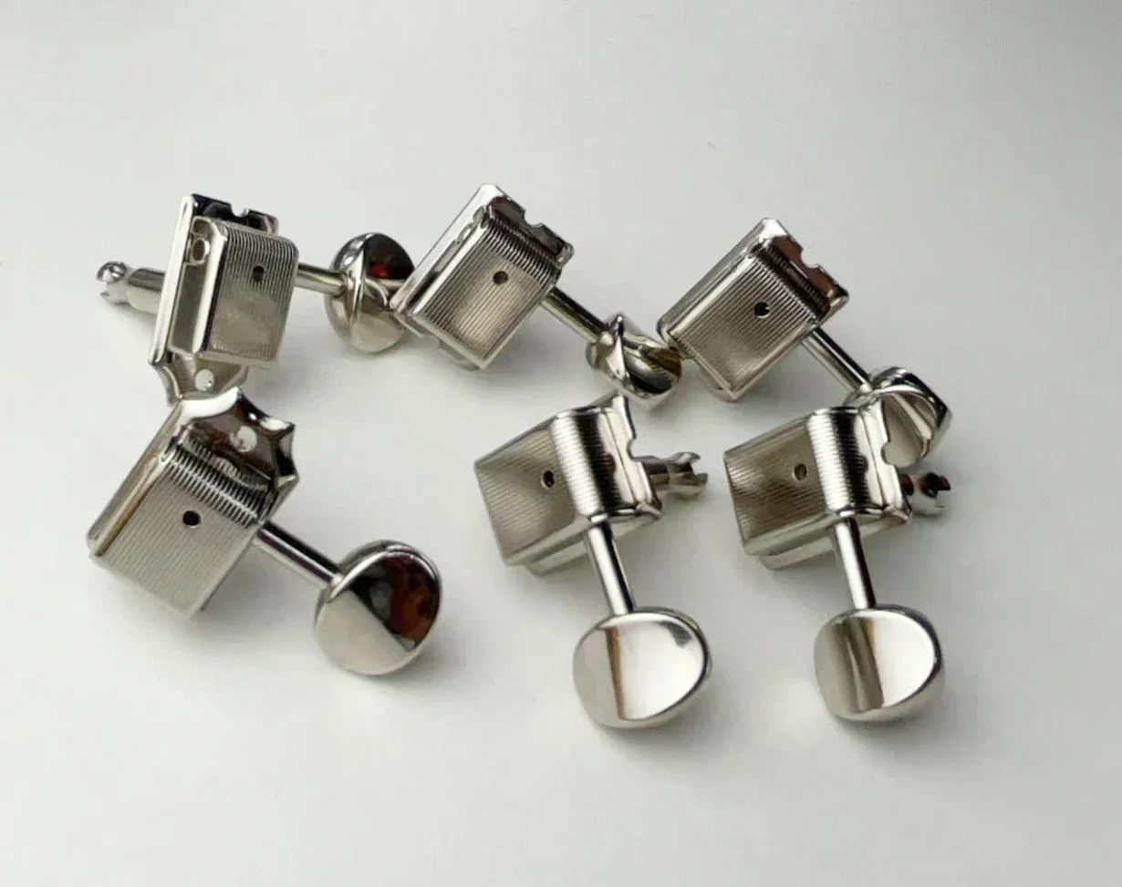 6 In-line GOTOH SD91-05M Kluson Vintage Electric Guitar Machine Heads Tuners ( Nickel ) Tuning Peg MADE IN JAPAN {Without box}
6 In-line GOTOH SD91-05M Kluson Vintage Electric Guitar Machine Heads Tuners ( Nickel ) Tuning Peg MADE IN JAPAN {Without box}