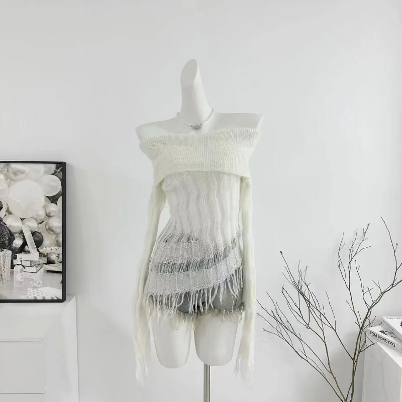 Sexy Off-the-shoulder Casual Knit Sweater Women Korean Fashion Chic Autumn And Winter Women's Aesthetic Fringe Pullover Sweater
Sexy Off-the-shoulder Casual Knit Sweater Women Korean Fashion Chic Autumn And Winter Women's Aesthetic Fringe Pullover Sweater