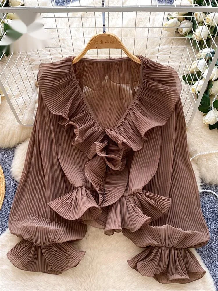 Ruffles Pleated Romantic Tops Thin Spring Summer V Neck French Elegant Blouse Fairycore Flowy Office Lady Luxury Shirt
Ruffles Pleated Romantic Tops Thin Spring Summer V Neck French Elegant Blouse Fairycore Flowy Office Lady Luxury Shirt