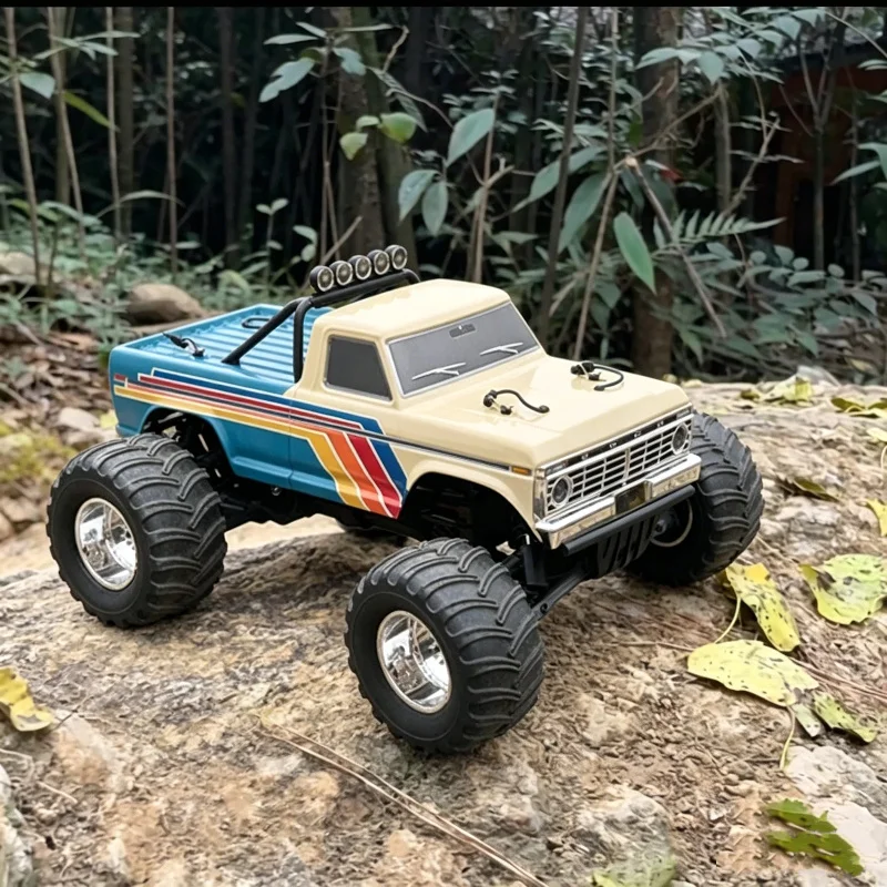 New FMS 1/10 F100 Brushless Ford Version Bigfoot Remote Control Model Car Rear Drive High Speed Off-Road Drift RC Toy Gifts
New FMS 1/10 F100 Brushless Ford Version Bigfoot Remote Control Model Car Rear Drive High Speed Off-Road Drift RC Toy Gifts