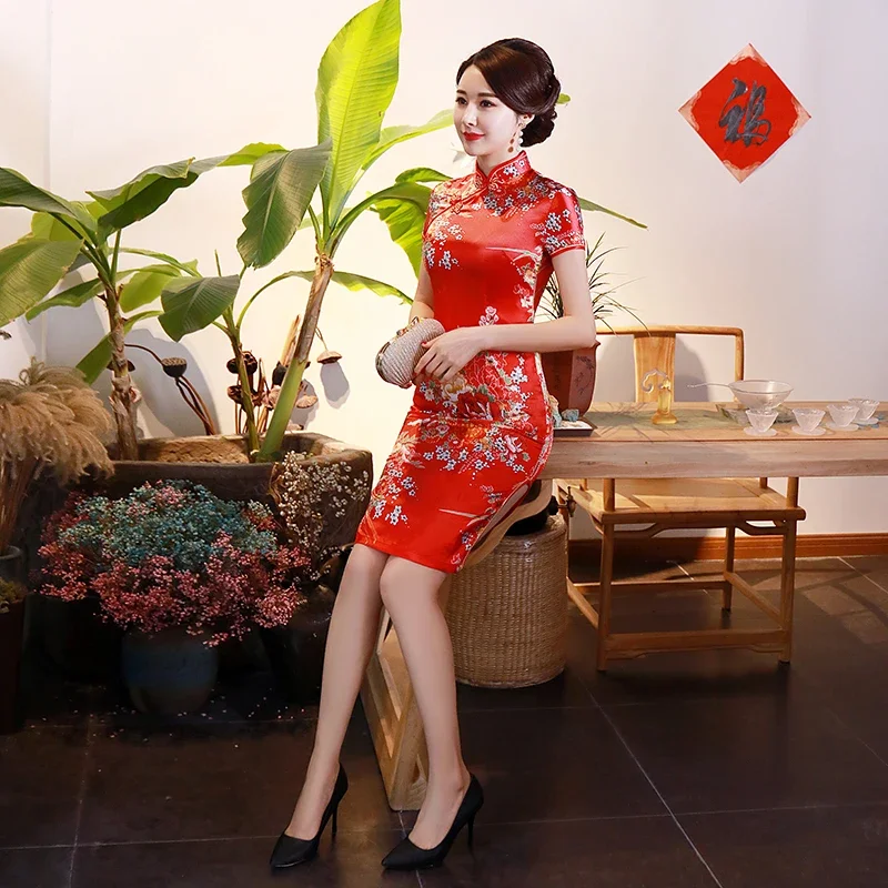 Women Fit Dress Cheongsam Chinese Traditional Knee-length Dress Split Slim Standing Collar Elegant Party Evening Pencil Dresses
Women Fit Dress Cheongsam Chinese Traditional Knee-length Dress Split Slim Standing Collar Elegant Party Evening Pencil Dresses