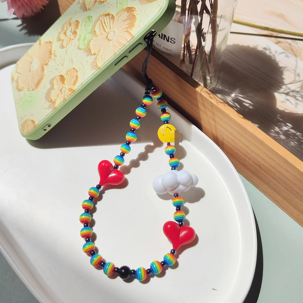 European American fashion street photography Baiyun love mobile phone chain ins wind color beaded mobile phone rope pendant
European American fashion street photography Baiyun love mobile phone chain ins wind color beaded mobile phone rope pendant