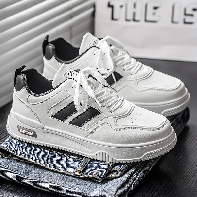 Новые осенние мужские кроссовки, уличная обувь на платформе с простым полосатым дизайном, мужская модная белая дышащая универсальная повседневная обувь 2025
Новые осенние мужские кроссовки, уличная обувь на платформе с простым полосатым дизайном, мужская модная белая дышащая универсальная повседневная обувь 2025