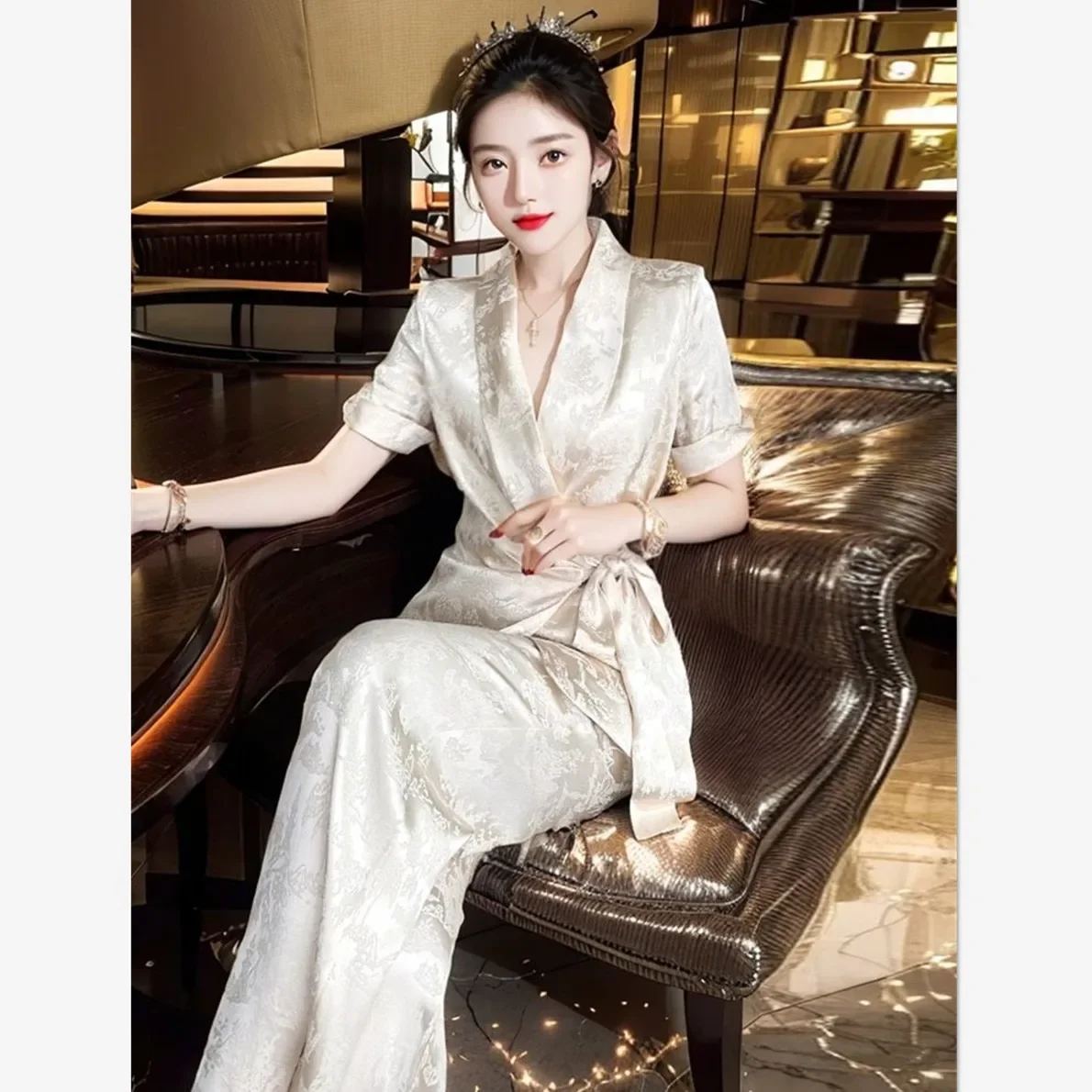 New High End Fashion Design Women's Two Piece Set Summer Jacquard V-Neck Bandage Chiffon Shirt+Wide Leg Pants Elegant Party Suit
New High End Fashion Design Women's Two Piece Set Summer Jacquard V-Neck Bandage Chiffon Shirt+Wide Leg Pants Elegant Party Suit