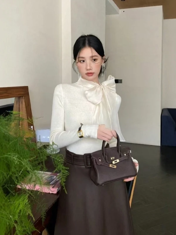 Spring Autumn Knot Long Sleeve Knitted Sweater Women Early Spring 2026 Slim Fit Inner Wear Base Shirt Top
Spring Autumn Knot Long Sleeve Knitted Sweater Women Early Spring 2026 Slim Fit Inner Wear Base Shirt Top