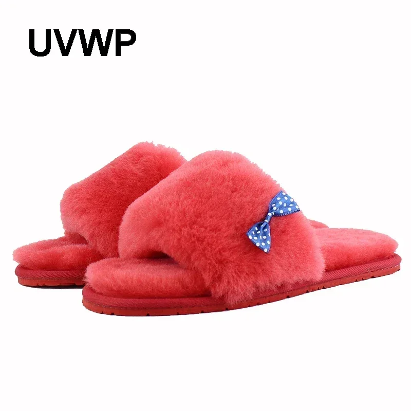 Hot Sale Fashion Women Sheepskin Fur Slippers Indoor Slippers Shoes Home Footwear Female Warm Wool Winter Slippers
Hot Sale Fashion Women Sheepskin Fur Slippers Indoor Slippers Shoes Home Footwear Female Warm Wool Winter Slippers