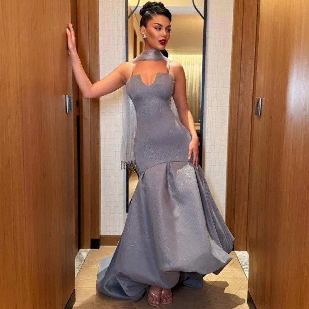 Customized Exquisite silver Satin Evening Dress Delicate Strapless Spaghetti Straps Cocktail Dress Modern Special Occasion Gowns
Customized Exquisite silver Satin Evening Dress Delicate Strapless Spaghetti Straps Cocktail Dress Modern Special Occasion Gowns