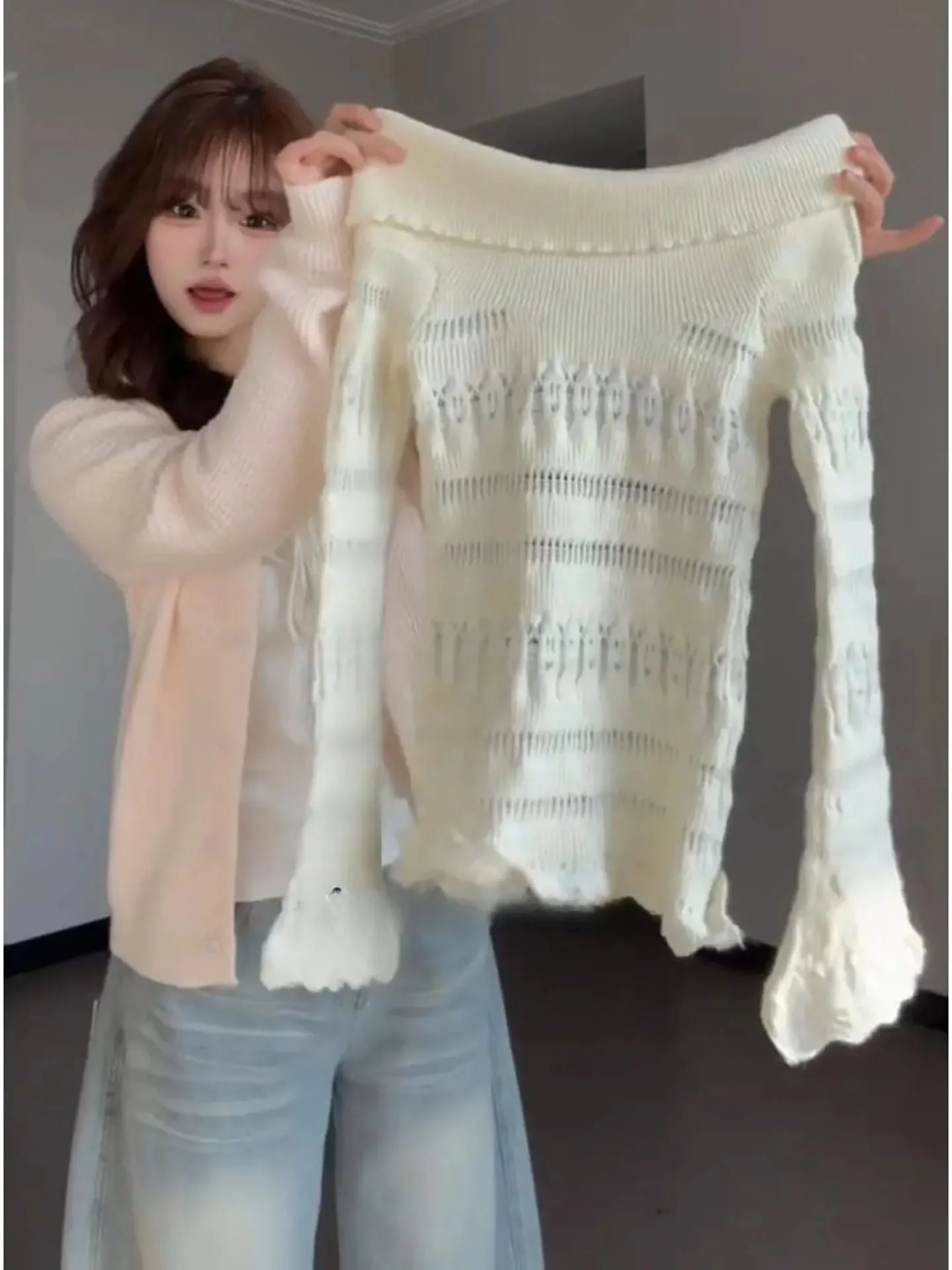 Женский вязаный свитер с вырезами, облегающий, с открытыми плечами, весна 2026, повседневный, комфортный, теплый, с высоким воротником, длинный рукав
Женский вязаный свитер с вырезами, облегающий, с открытыми плечами, весна 2026, повседневный, комфортный, теплый, с высоким воротником, длинный рукав