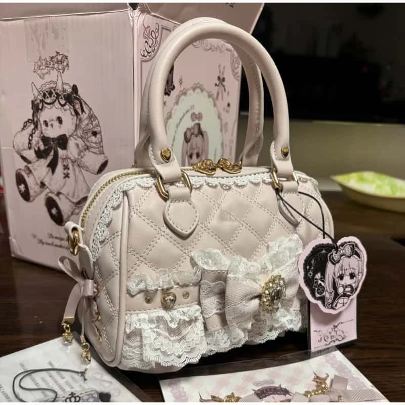 Корейская модная сумка-боулер, милая сумка с кружевным декором в стиле Y2K, сумка через плечо для девочек в стиле Лолита с ромбовидным узором, на молнии
Корейская модная сумка-боулер, милая сумка с кружевным декором в стиле Y2K, сумка через плечо для девочек в стиле Лолита с ромбовидным узором, на молнии