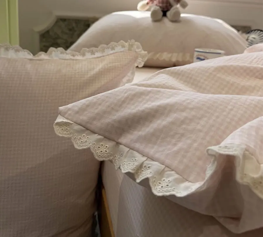 Romantic fairyfair lace plaid bedding set 1.2 1.5 1.8 2.0,twin full queen king cotton home textile sheet pillowcase quilt cover
Romantic fairyfair lace plaid bedding set 1.2 1.5 1.8 2.0,twin full queen king cotton home textile sheet pillowcase quilt cover