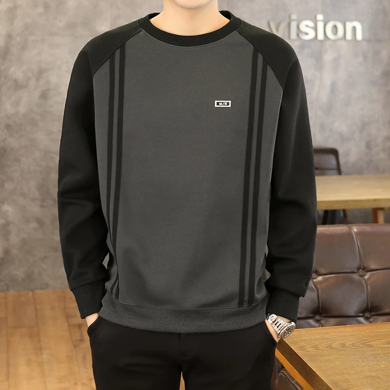 Мужская тонкая футболка Slim Fit с круглым вырезом и длинным рукавом, повседневная, для весны и осени, новая модная городская молодежная повседневная футболка
Мужская тонкая футболка Slim Fit с круглым вырезом и длинным рукавом, повседневная, для весны и осени, новая модная городская молодежная повседневная футболка