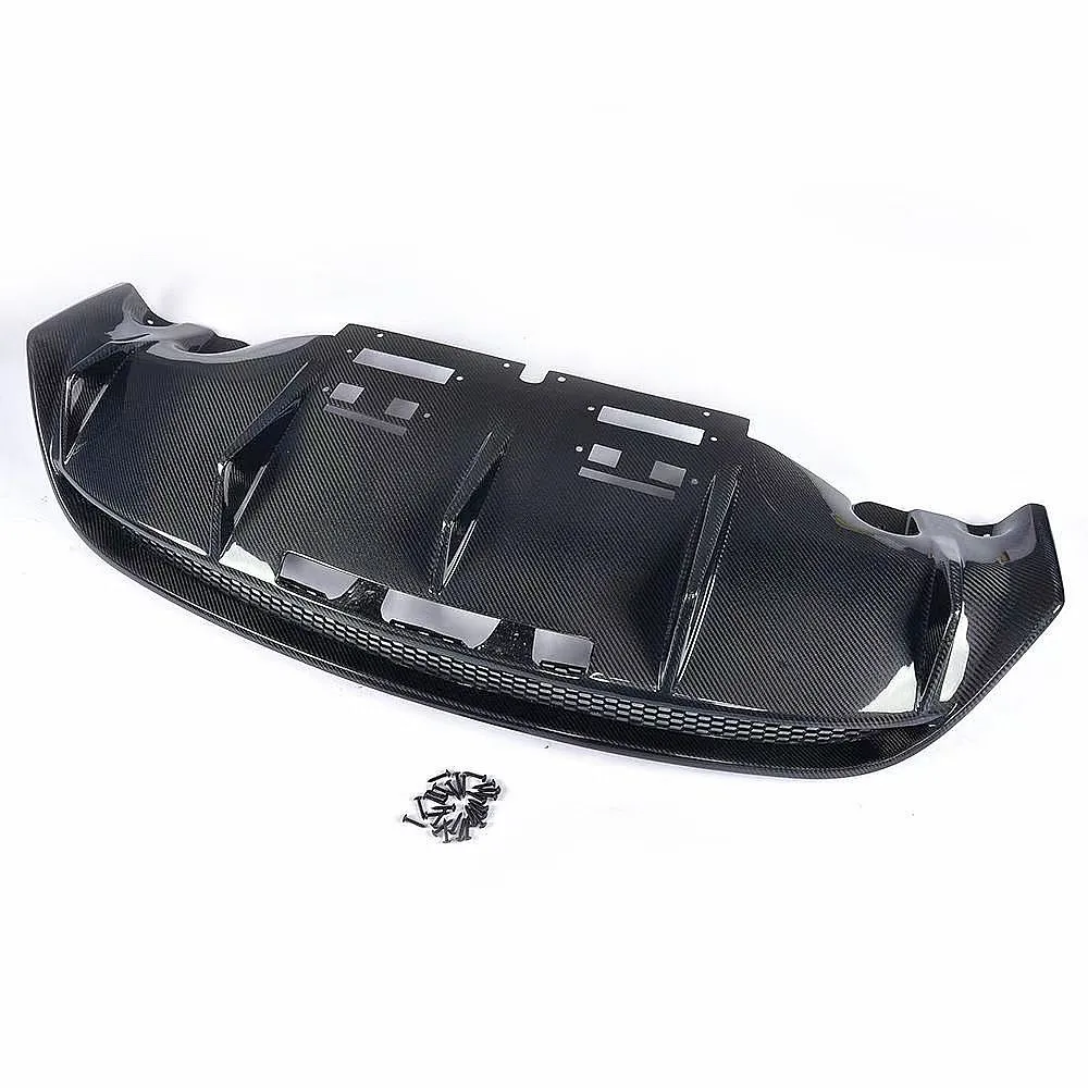 Factory Supply Real Carbon Fiber Design Rear Lip Diffuser for Au Di R8 V8 V10
Factory Supply Real Carbon Fiber Design Rear Lip Diffuser for Au Di R8 V8 V10
