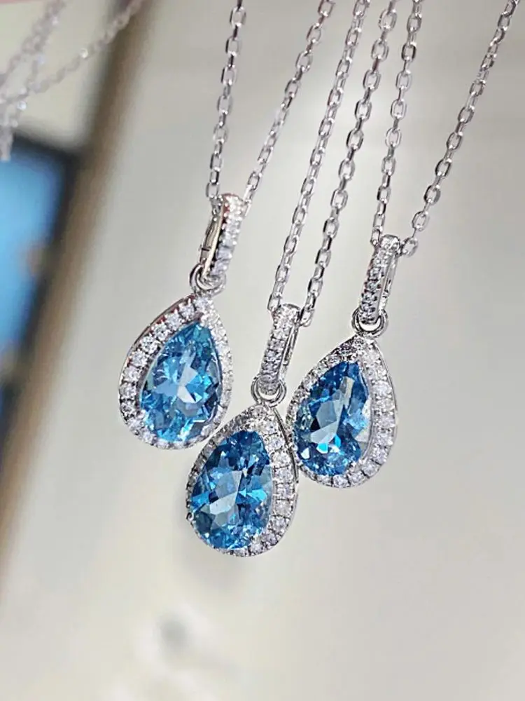 Solid Sterling Silver S925 Teardrop Pendant Necklace in Sea Blue Light Luxury European Style Everyday Versatile Collarbone Chain
Solid Sterling Silver S925 Teardrop Pendant Necklace in Sea Blue Light Luxury European Style Everyday Versatile Collarbone Chain